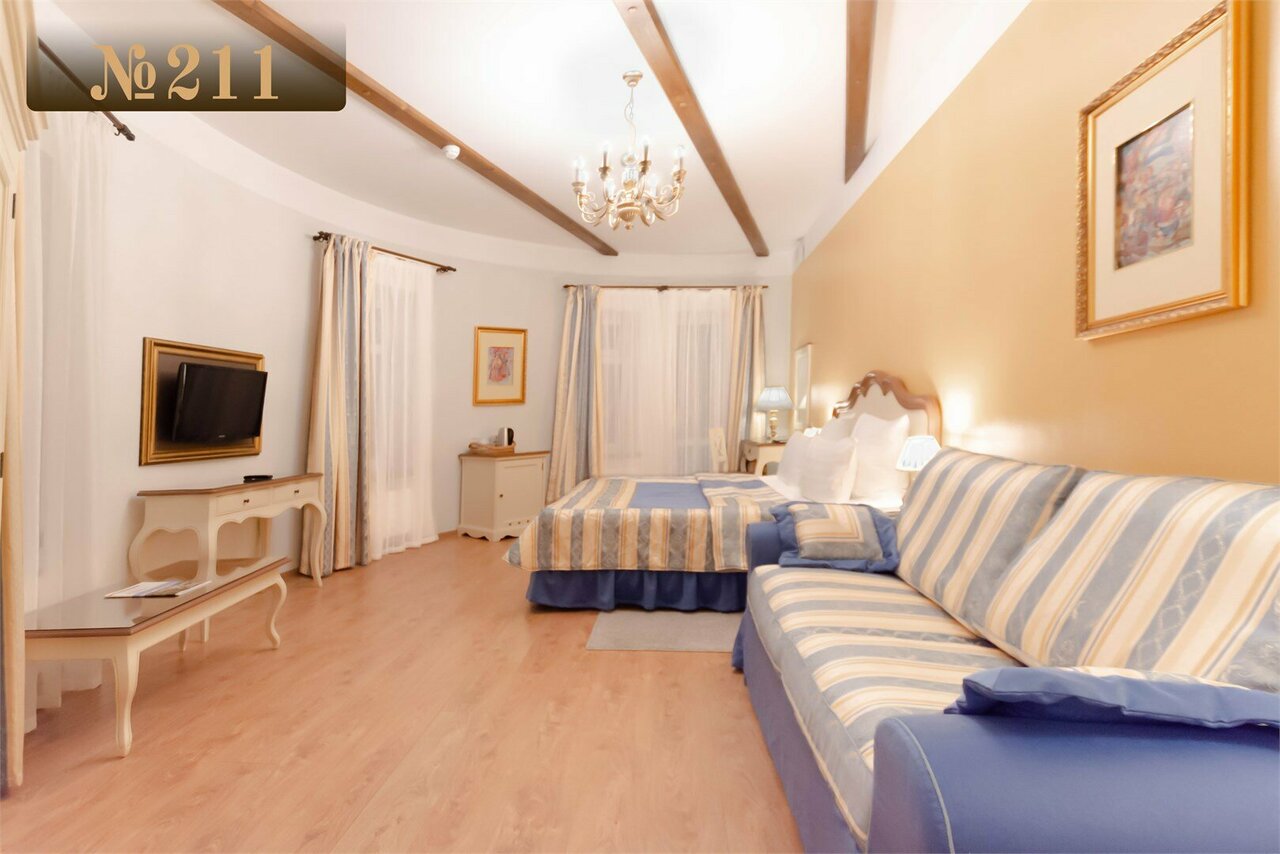 Гостиница В некотором царстве Поляны