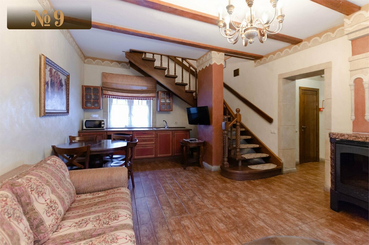 Гостиница В некотором царстве Поляны