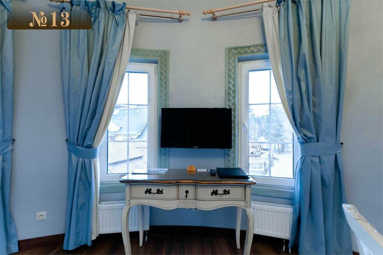 Гостиница В некотором царстве Поляны