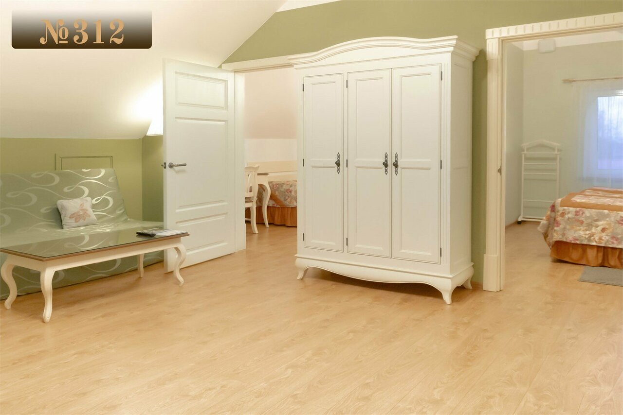 Гостиница В некотором царстве Поляны