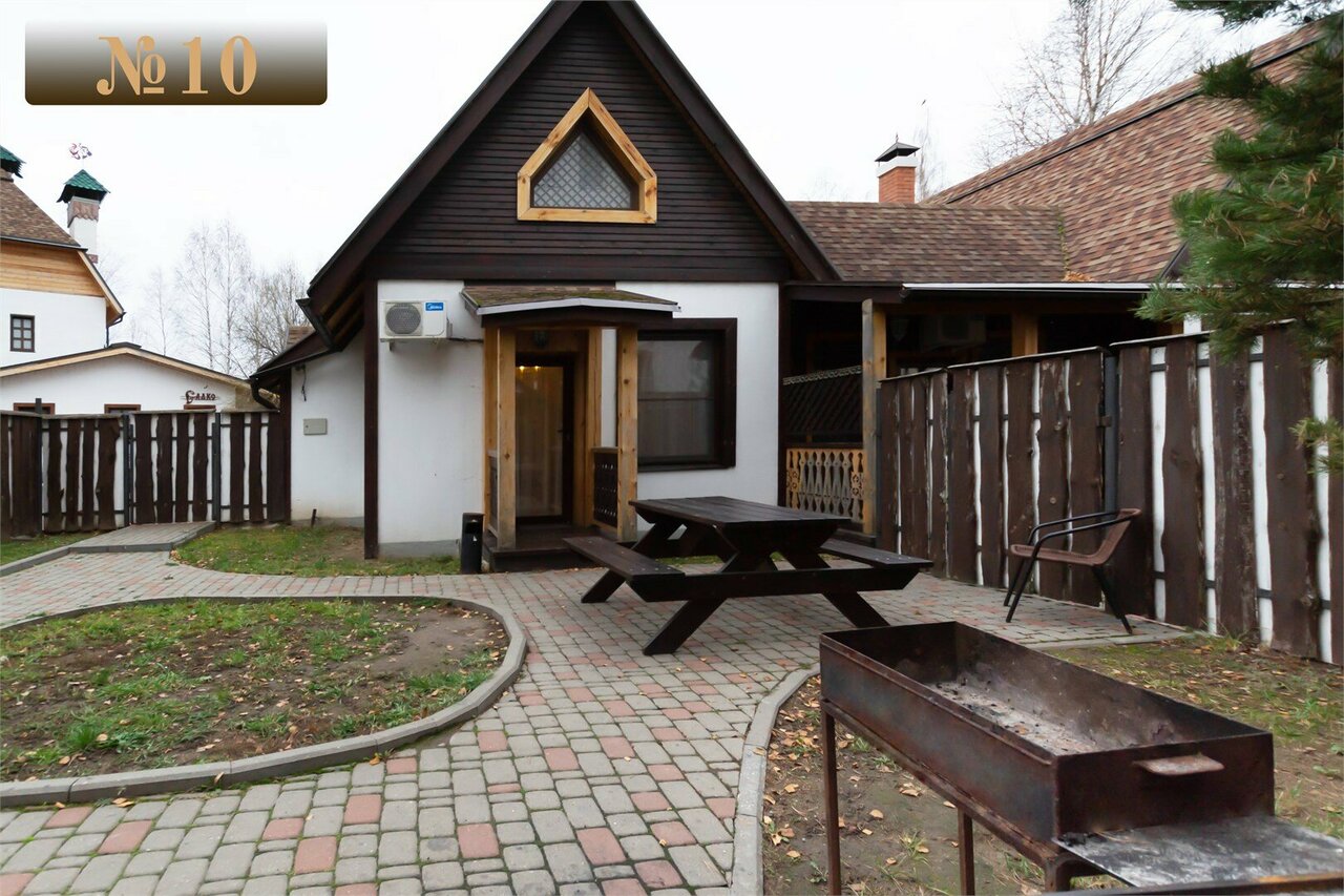 Гостиница В некотором царстве Поляны