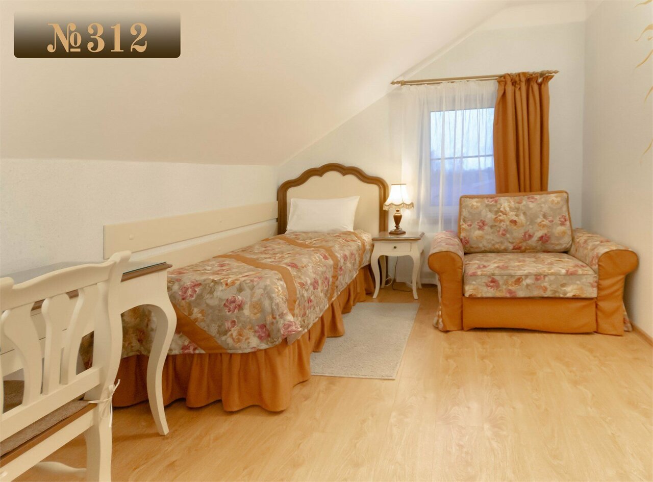 Гостиница В некотором царстве Поляны