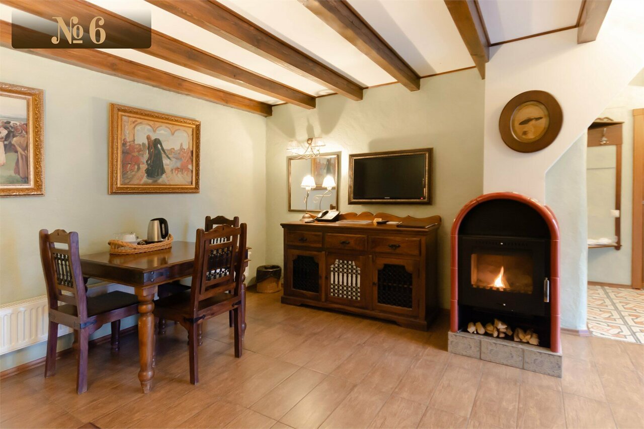 Гостиница В некотором царстве Поляны