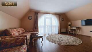 Гостиница В некотором царстве Поляны Мансардный сьют-6