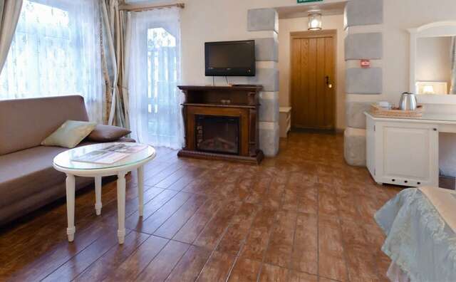 Гостиница В некотором царстве Поляны-185