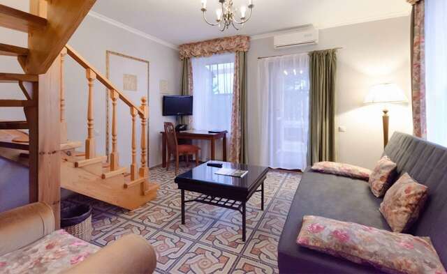 Гостиница В некотором царстве Поляны-235